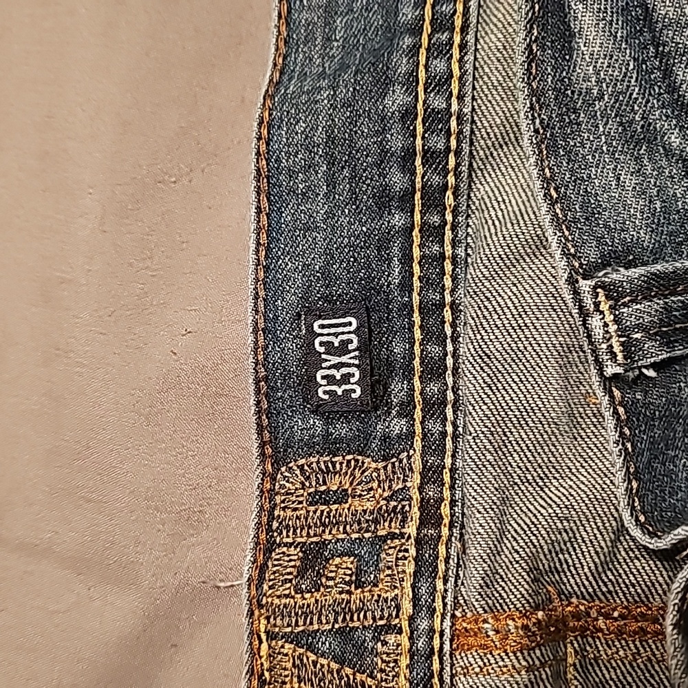 Jeans - Picture 3 of 3